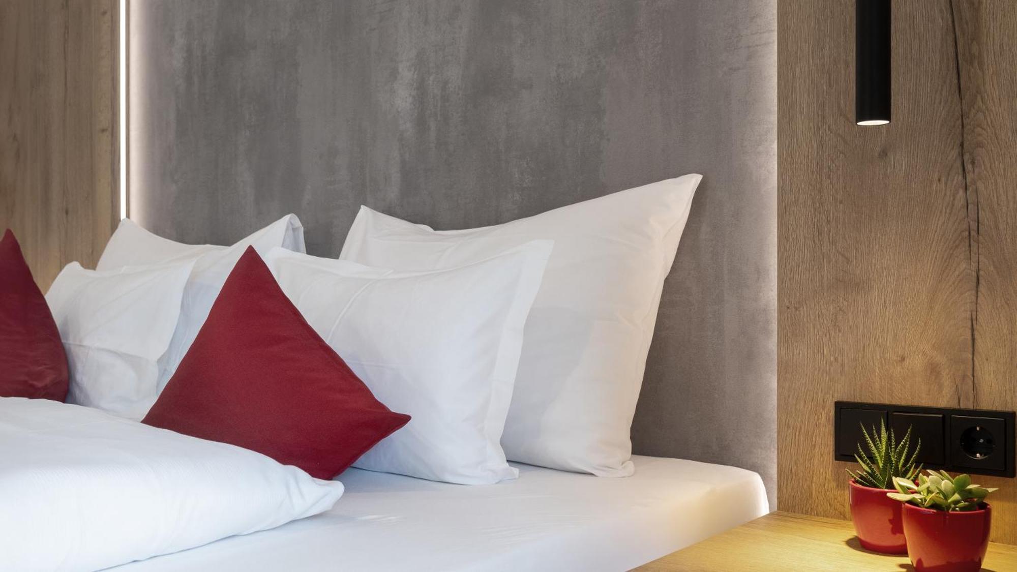Der Brueckenwirt Aparthotel Heinfels Bagian luar foto
